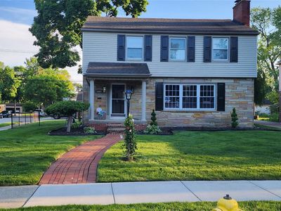 24605 Winona St, Dearborn, MI, 48124