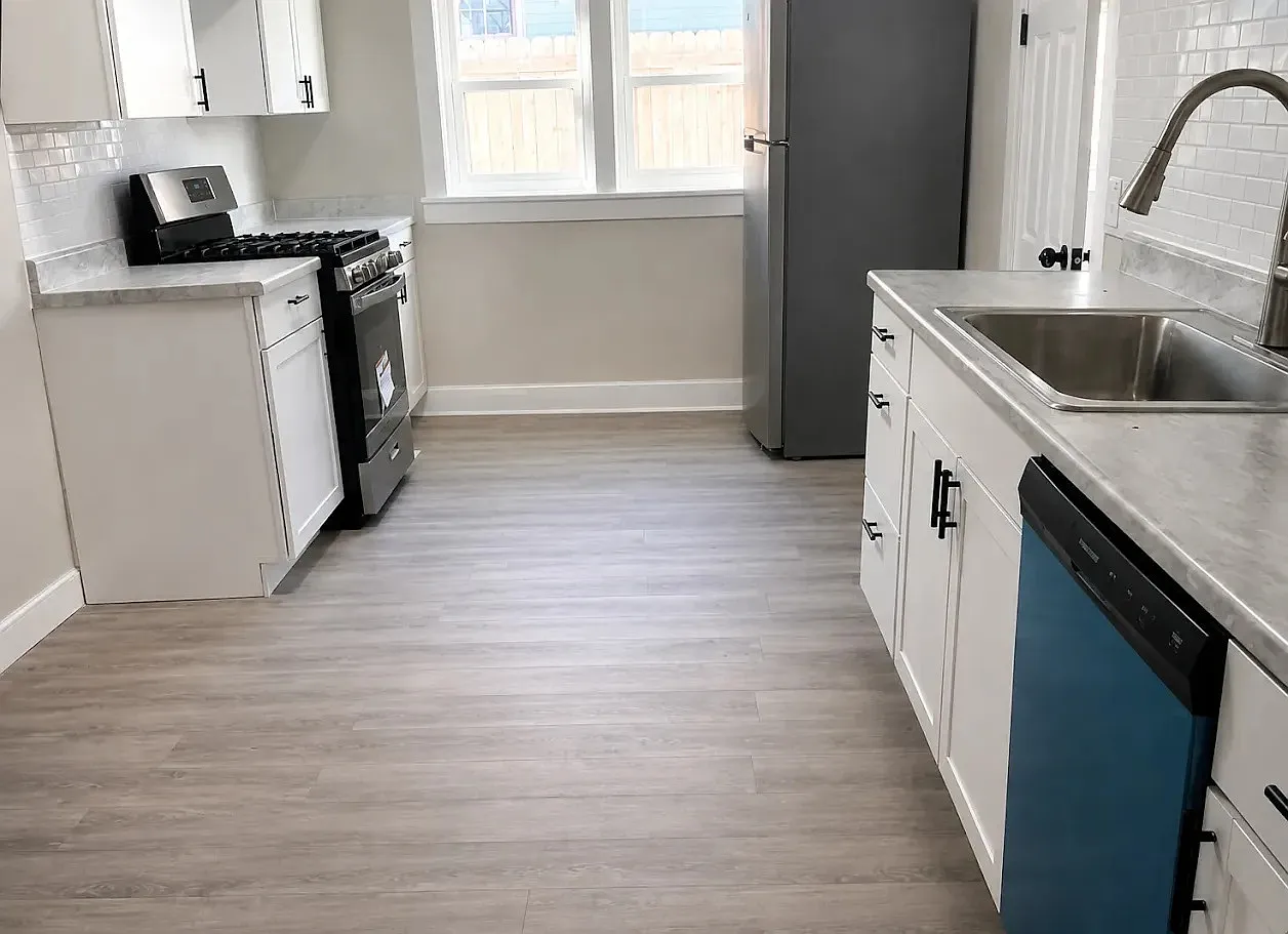 2 bed, $1,600 — Photo 2