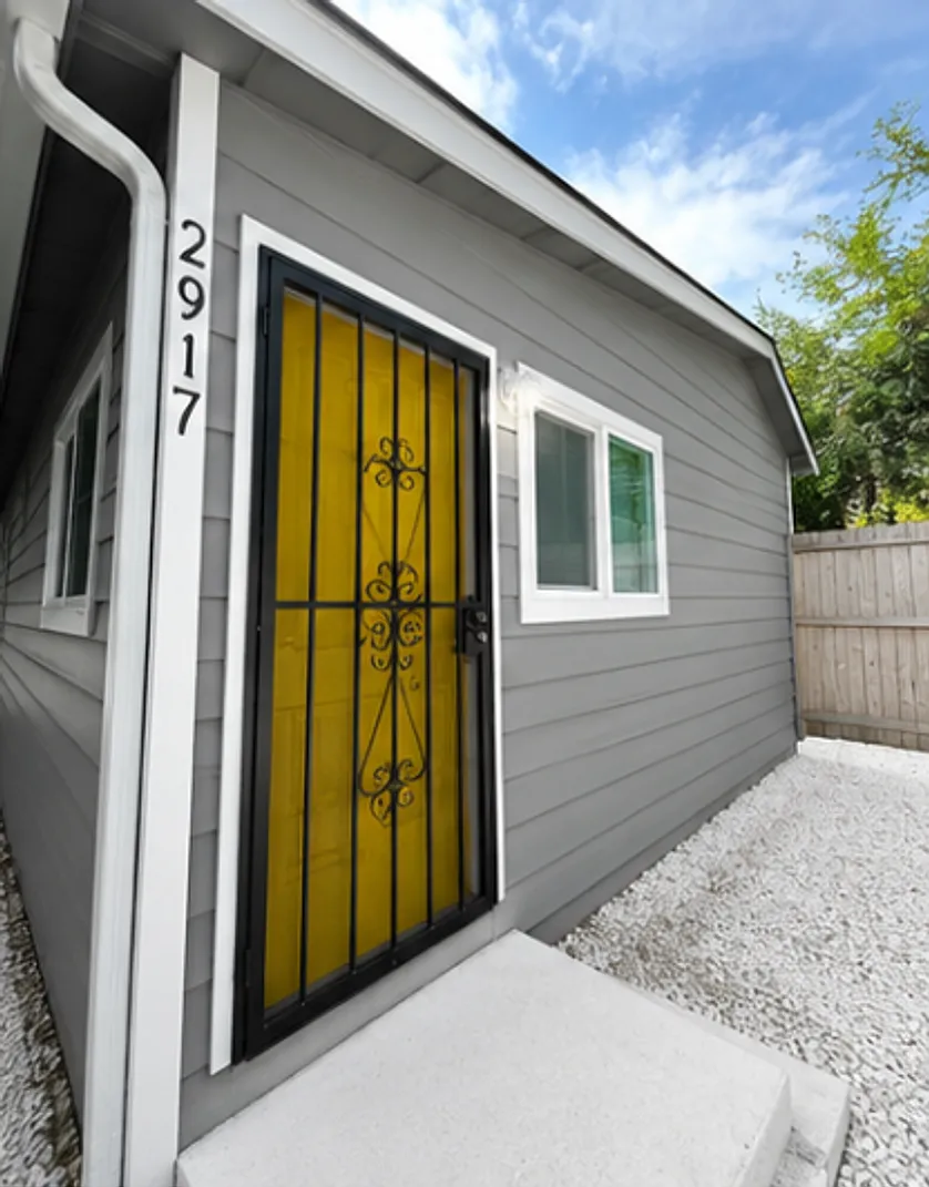 2915 Martin Luther King Jr Way — Photo 2
