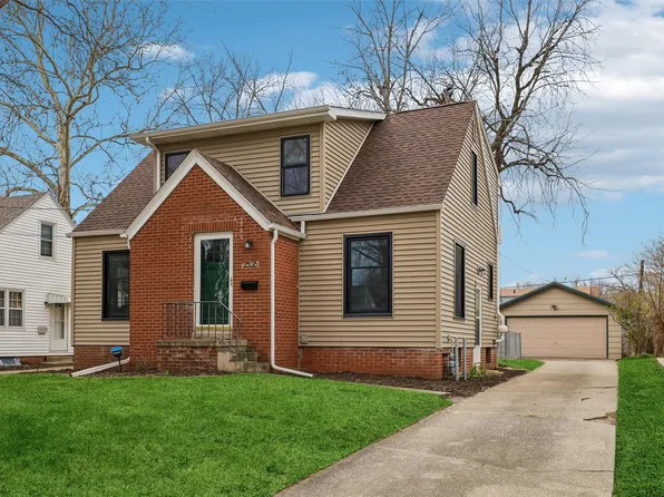 2808 48th St, Des Moines, IA 50310