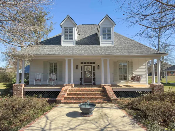 36463 Swamp Rd N, Prairieville, LA 70769