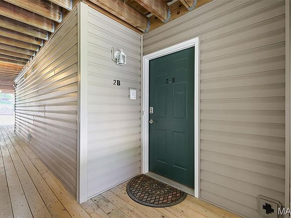 2nd image of 1133 Arbor Creek Dr APT 2B