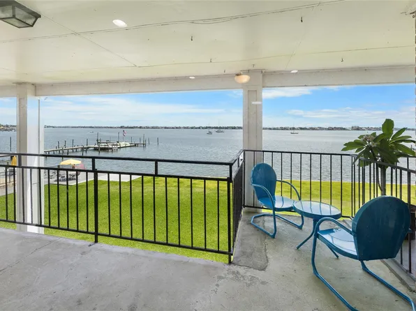 3535 Nasa Road 1 #106, Seabrook, TX 77586