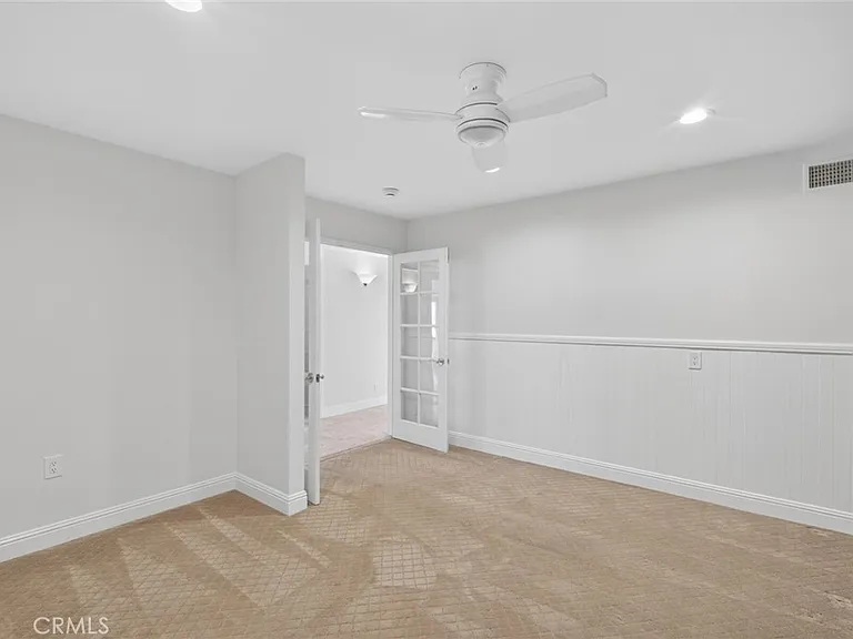 32201 Sea Island Dr — Photo 21