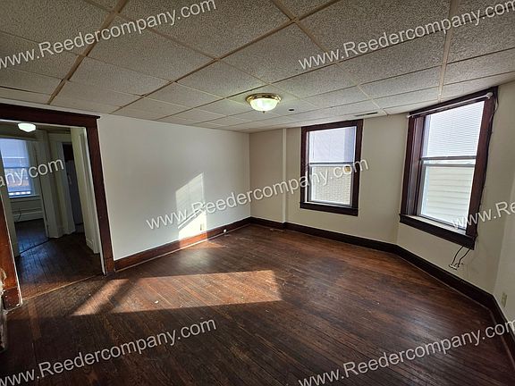 2nd image of 15 Waltham St #1