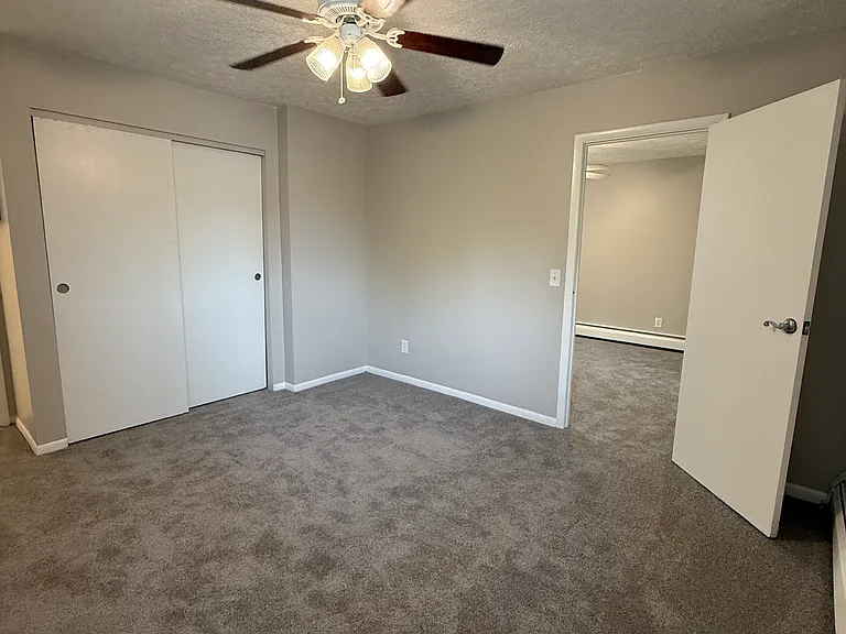 6400 Cheviot Rd #13 — Photo 11