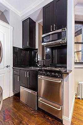 1st image of 653 9th Ave APT 2N
