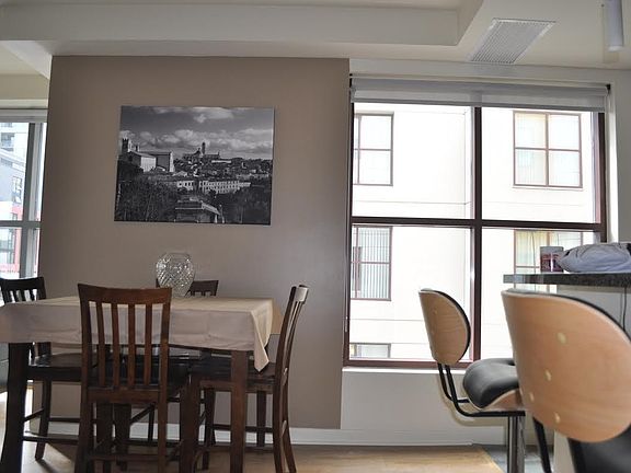 4th image of 1150 J St Unit 609