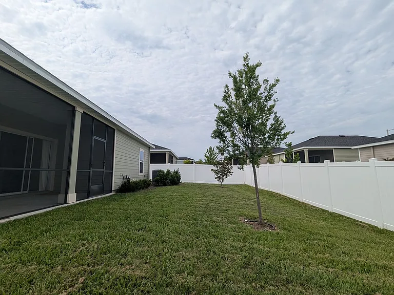 12568 NW 138th Dr — Photo 70