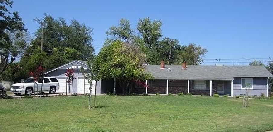 1st image of 2415 Park Estates Dr