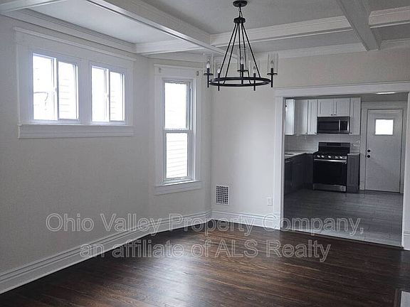 3rd image of 1835 Sherwood Ave