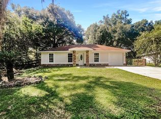 18 Walnut Trl, Ocala, FL 34480