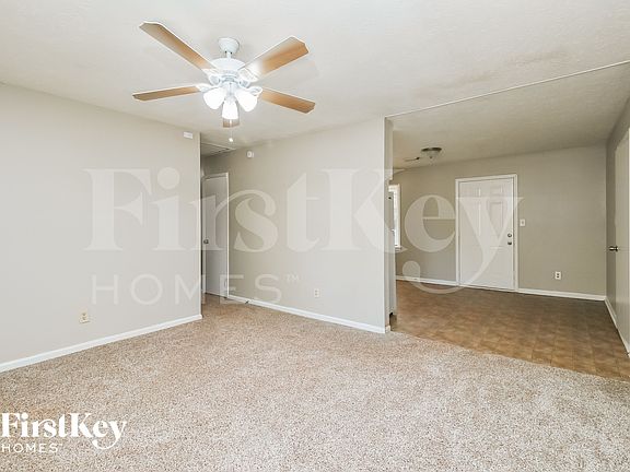 5th image of 359 Cindy Dr SE