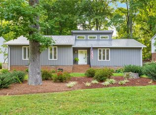 1819 Natchez Trce, Greensboro, NC 27455