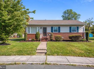 1148 McHenry Dr, Glen Burnie, MD 21061