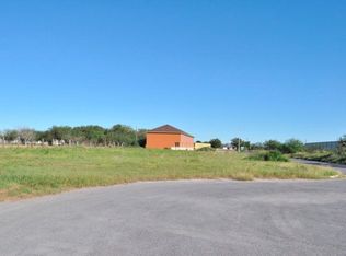 1400 Hummingbird Ct, Pharr, TX 78577