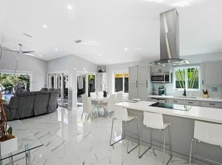 15433 SW 47th Ter, Miami, FL 33185