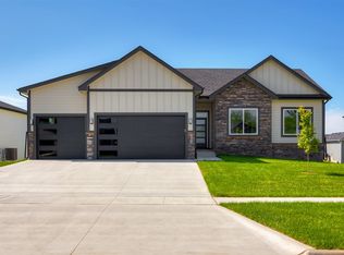 3523 NE 12th St, Ankeny, IA 50021