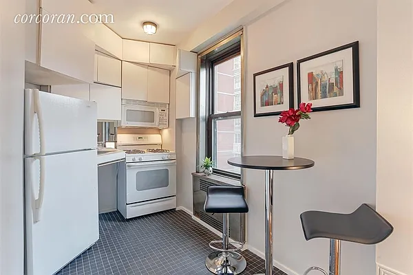 Sold by Corcoran | media 9