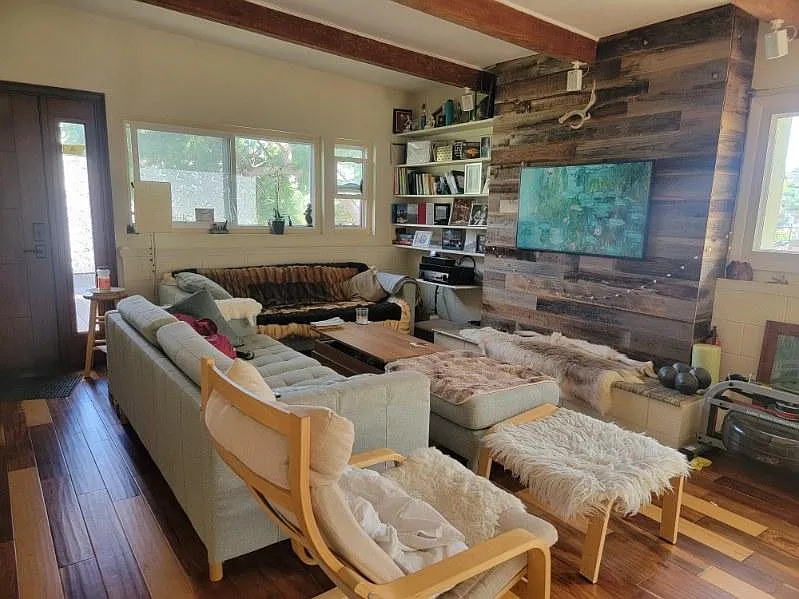 2312 Galveston St — Photo 3