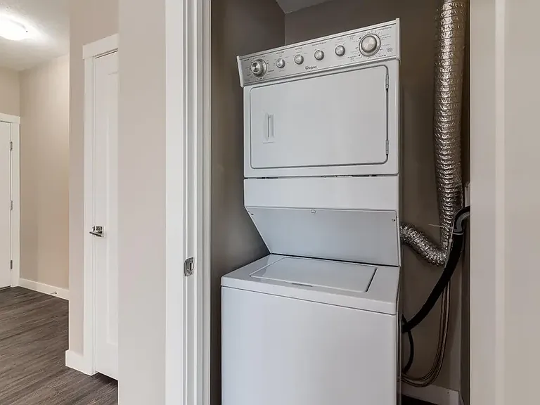 1104 Windermere Way SW — Photo 22