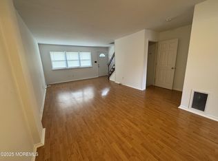 156 Primrose Ln, Brick, NJ 08724