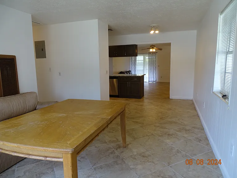 307 W University Blvd — Photo 28