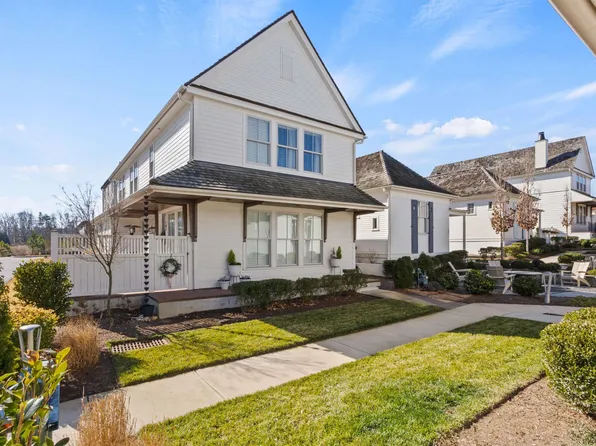 107 Denton Dr, Greenville, SC 29615