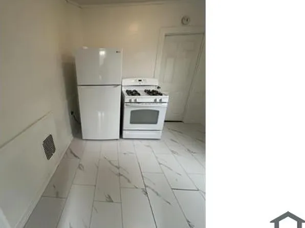 1615 Cedar Ave Floor 2, Turtle Creek, PA 15145