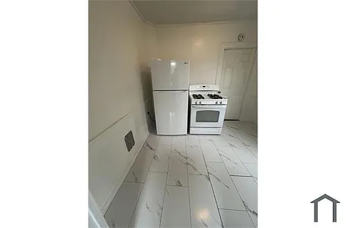 1615 Cedar Ave #2 Photo 1