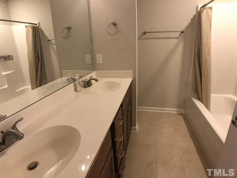 5505 Nur Ln — Photo 16