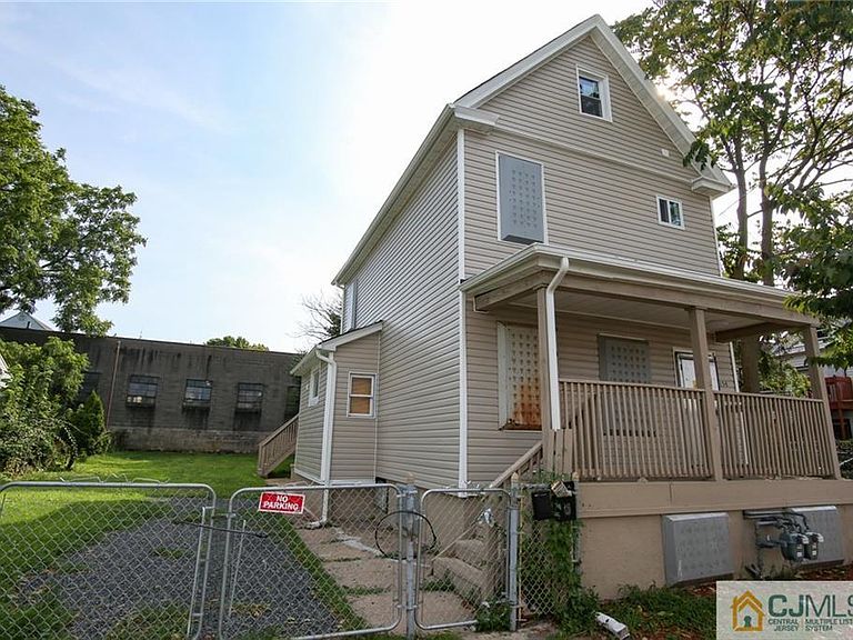 154 Comstock St New Brunswick, NJ, 08901 Apartments for Rent Zillow