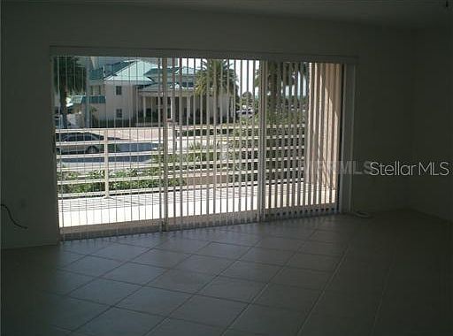 5th image of 761 Benjamin Franklin Dr #6