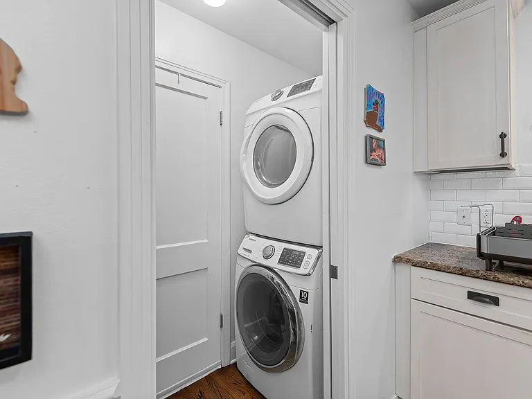 3305 Harris Park Ave — Photo 16