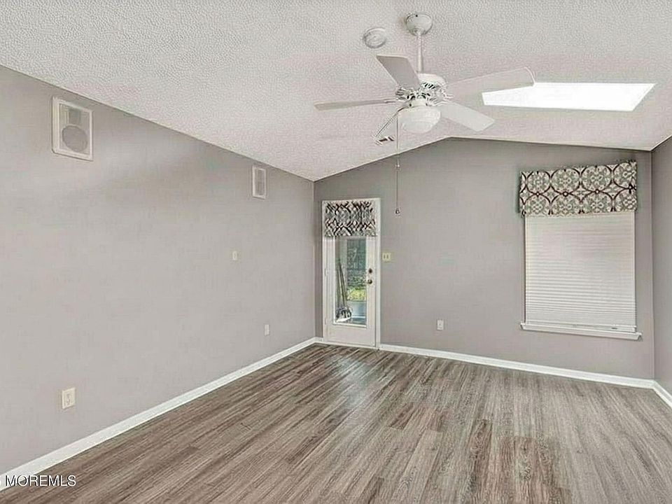 1541 Alpen Lane, Toms River, NJ 08755 | Zillow