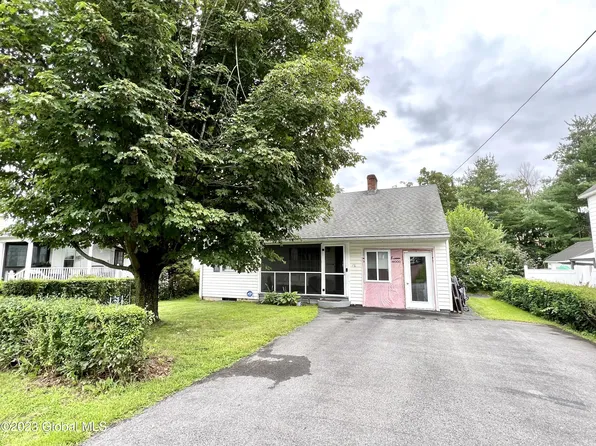 16 Park Avenue, Stillwater, NY 12170