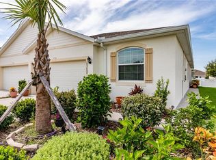 33000 Windelstraw Dr, Wesley Chapel, FL 33545