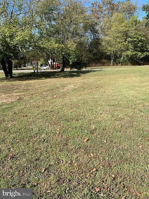 2nd image of 101 Whiteleysburg Rd