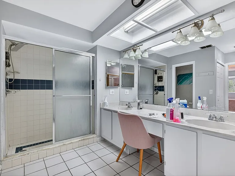 5138 Puritan Cir #1322 — Photo 40