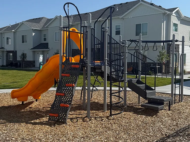 North Pointe Townhomes — Photo 13