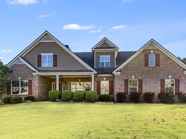 8255 Post Oak Ln, Gainesville, GA 30506