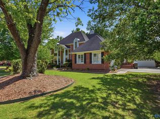 1544 Black Hall Ln SE, Decatur, AL 35601
