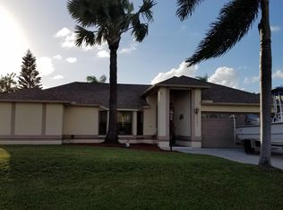1422 SW Irving St, Pt Saint Lucie, FL 34953