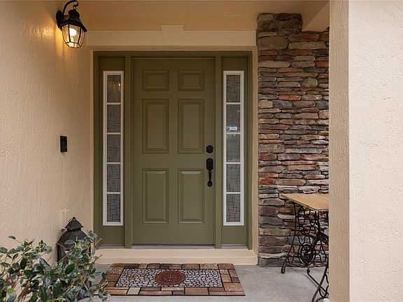 5th image of 940 NW 229th Dr