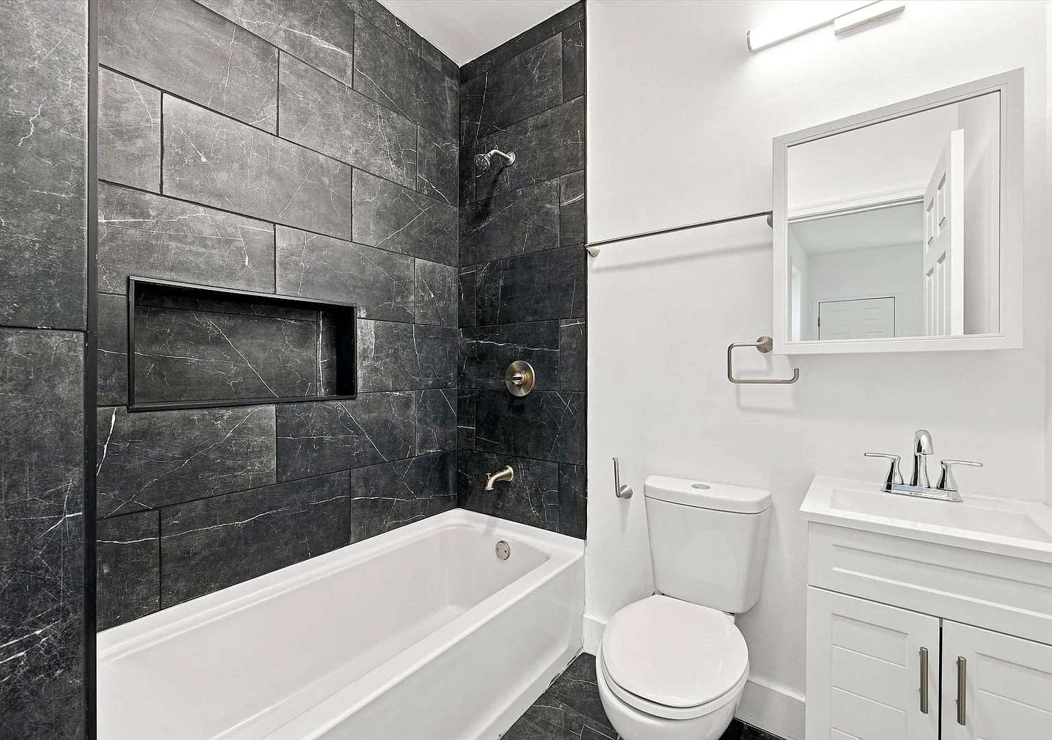 2BR/3BA Home | North Philly — Photo 3