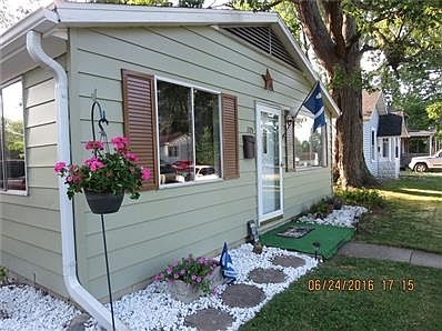 2nd image of 205 Dunn Ave