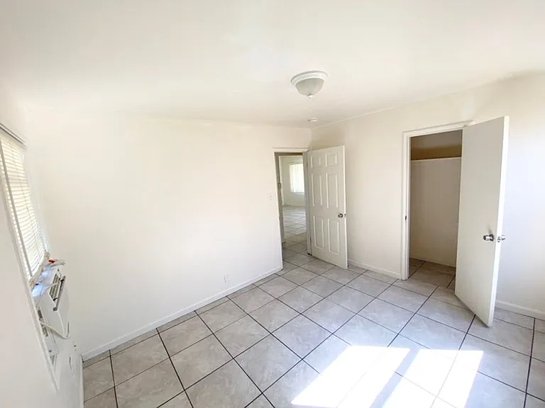 3905 Huron St — Photo 7