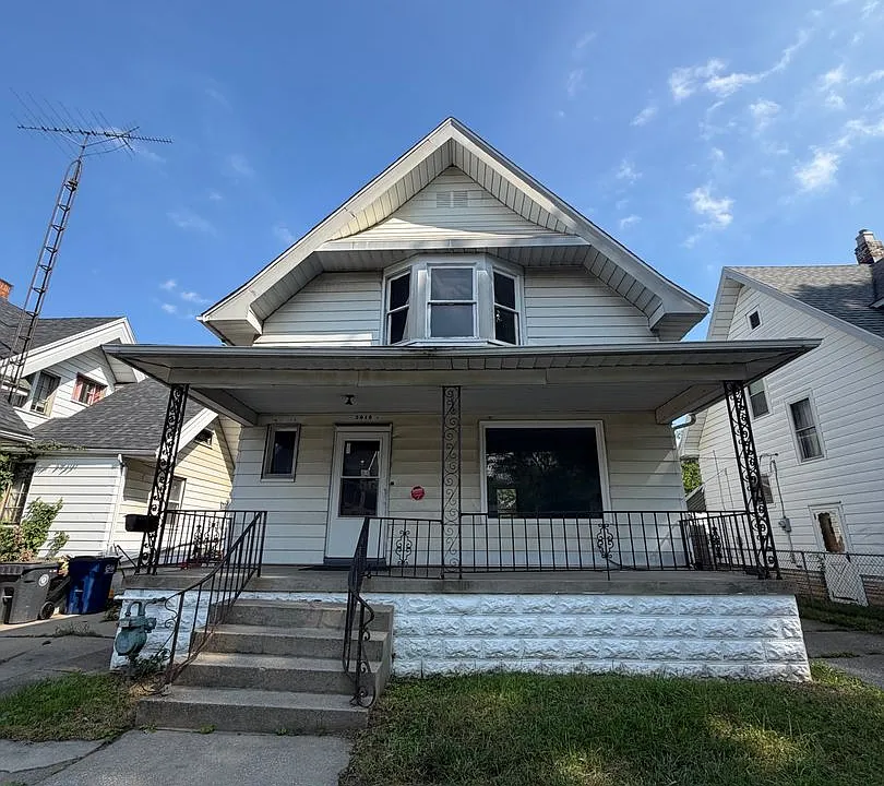 3946 Burnham Ave #1
