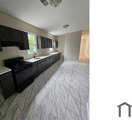 3rd image of 469 21st St APT 3