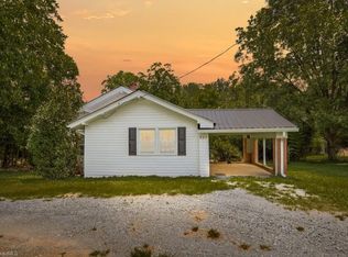 927 Brooklyn Avenue Ext, Ramseur, NC 27316